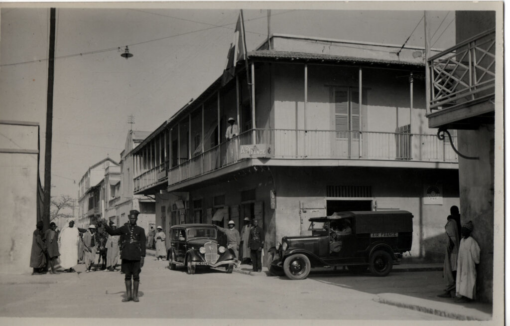 agence et bureaux commerciaux de saint louis du sénégal années 30